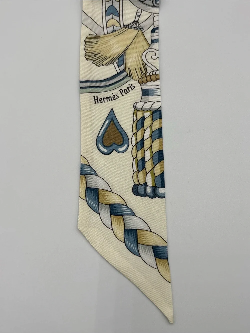 Hermès Twilly Harnais de Coeur Creme Bleu Jean Scarf Ribbon Hair Tie Bag - Picture 4 of 6